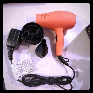 Hair dryer